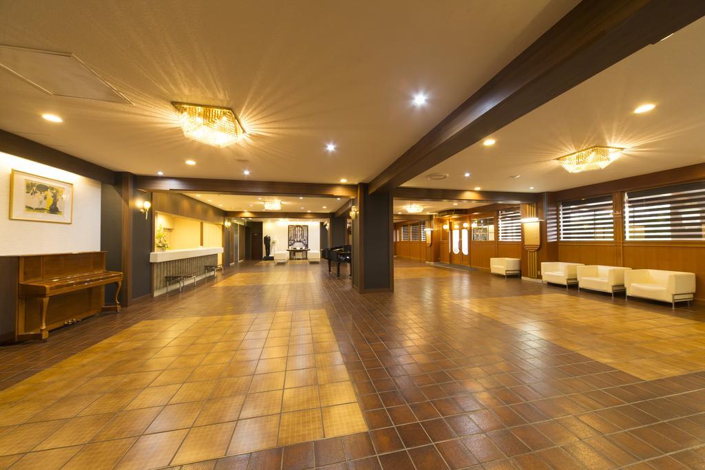 Highness Hotel كورومي المظهر الخارجي الصورة