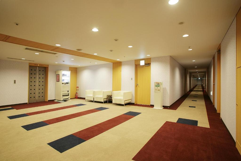 Highness Hotel كورومي المظهر الخارجي الصورة